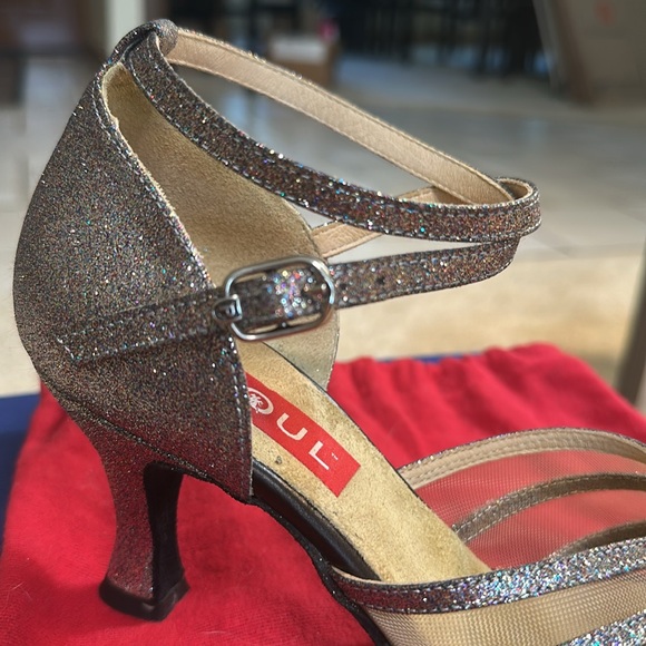 Paoul Italian handmade Ballroom Shoes. 2.5” heel. - Picture 3 of 4